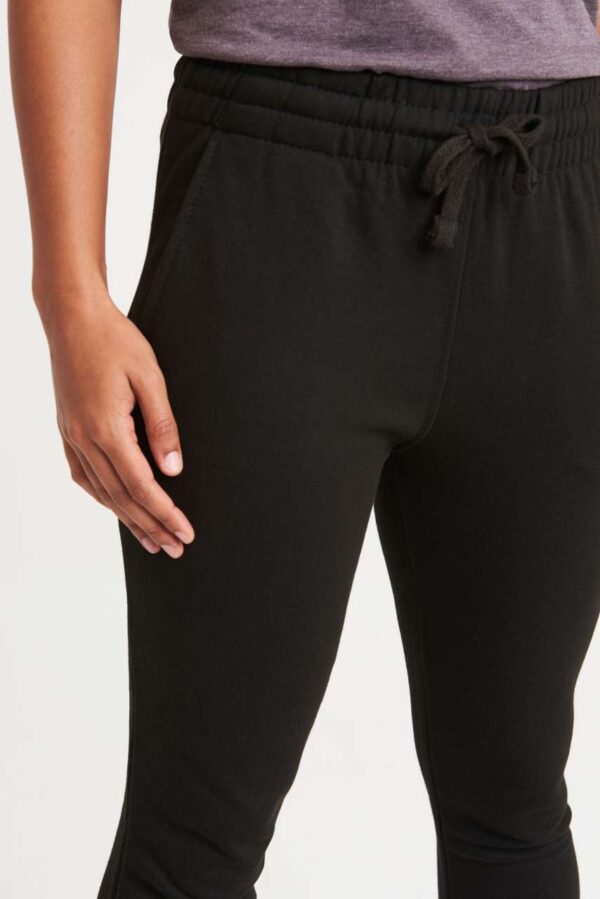 TAPERED TRACK PANT