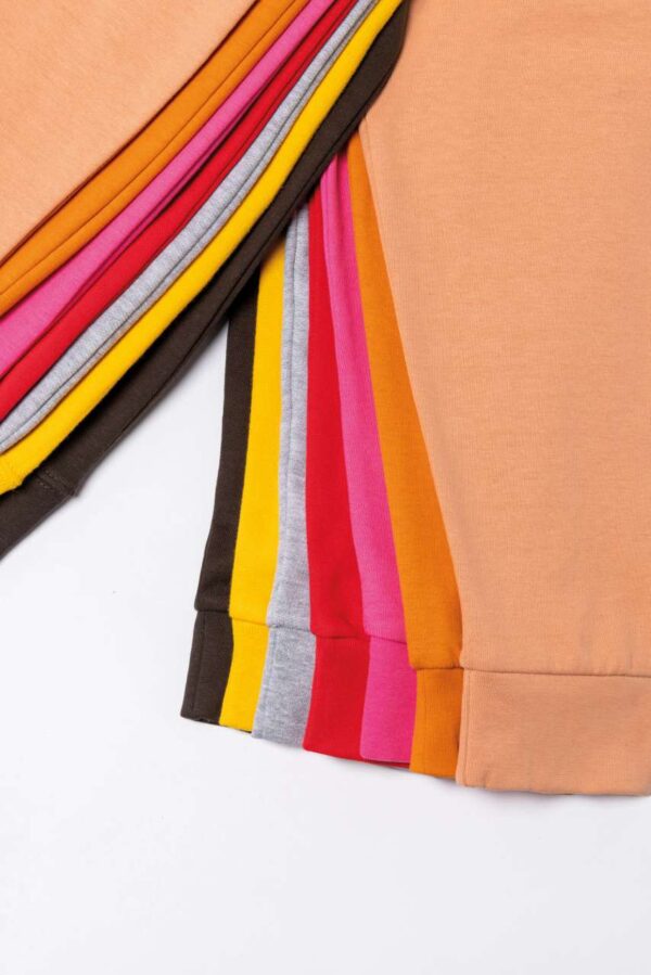 CREW NECK SWEATSHIRT