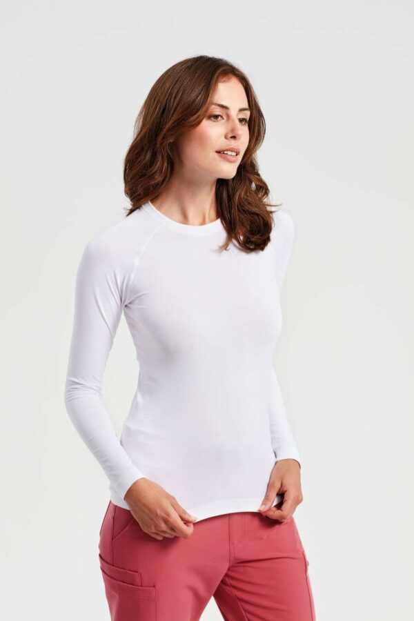 UNSTOPPABLE' WOMEN’S FRESH UNDERSCRUB BASELAYER