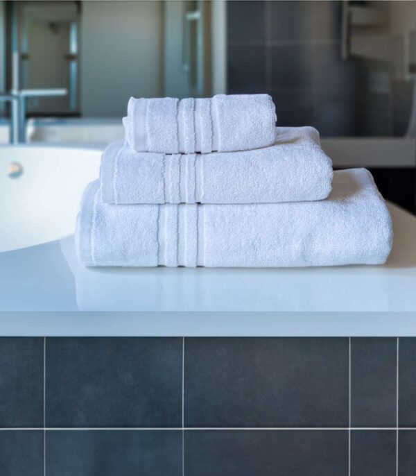 OLIMA HIGH-QUALITY HOTEL TOWEL