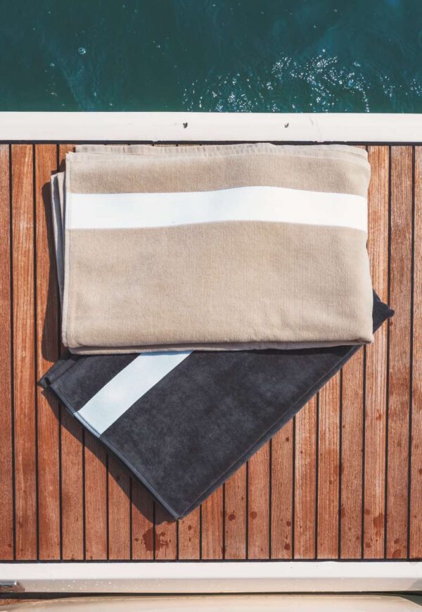 OLIMA VELOUR BEACH TOWEL