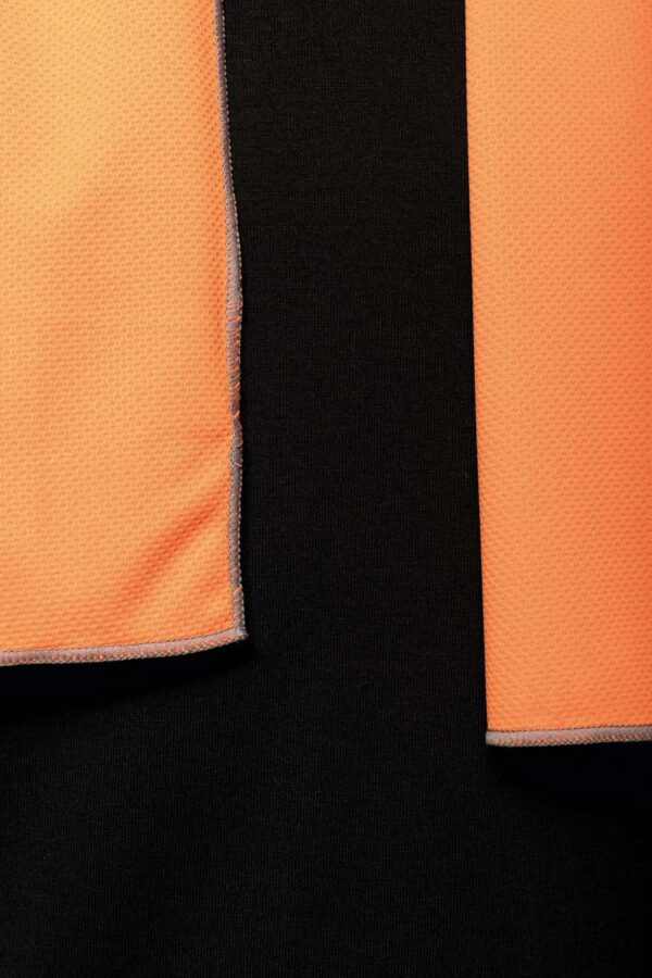 REFRESHING SPORTS TOWEL