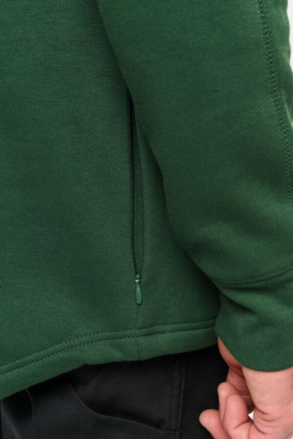 SET-IN SLEEVE SWEATSHIRT